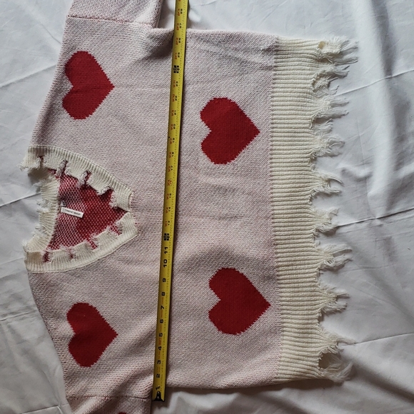 TREND SHOP HEART SWEATER - Picture 4 of 9